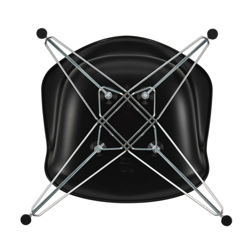Cadeira de Braços em Plástico Eames DAR / Base Cromada